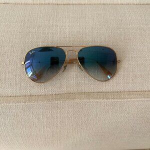Aviator Light Blue Gradient RayBan (Authentic)